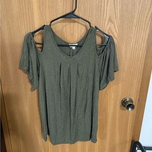 Max Studio Olive Green Cold Shoulder Top Size Small